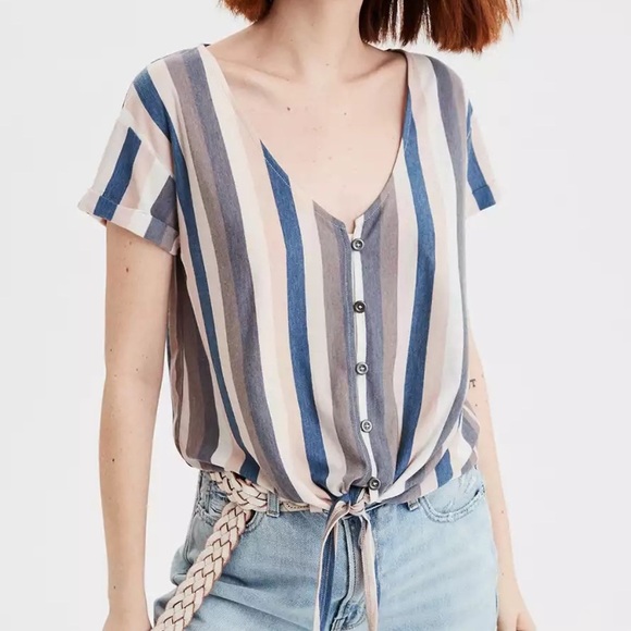 American Eagle Outfitters Tops - American Eagle striped cropped v-neck size small